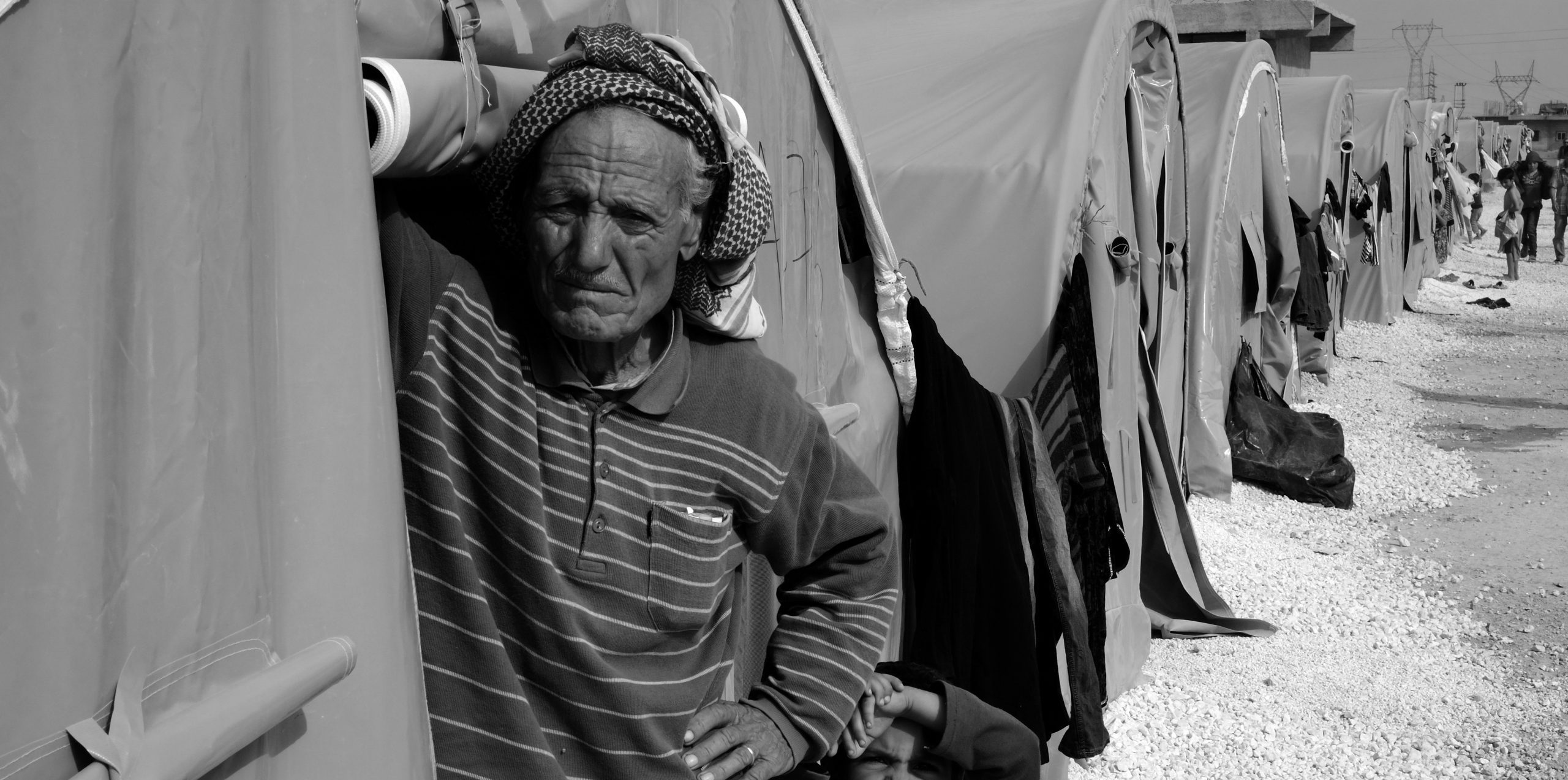 المهجرون قسرياً في الداخل السوري: هل ضاعت الحقوق إلى الأبد؟