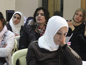 التمكين السياسي للمرأة.. “اليوم التالي” تعقد جلسات توعية للنساء شمال سوريا